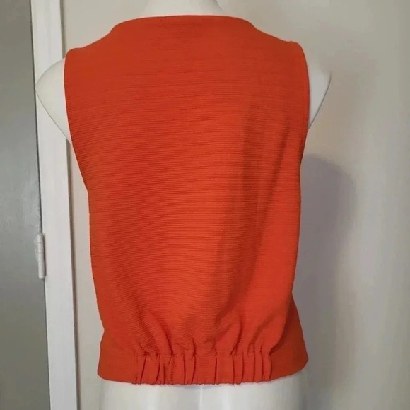 J.Crew Button Up V-Neck Tie Front Sleeveless Ribbed Texture Tank Top(S) - Picture 5 of 7